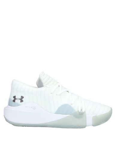 light grey under armour shoes
