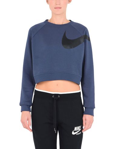 nike versa graphic crop top