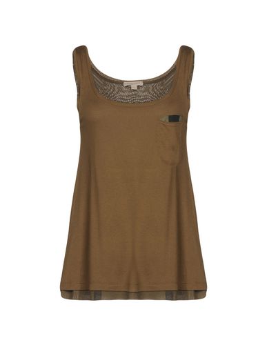 womens burberry vest