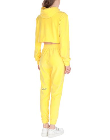 danielle guizio sweatsuit