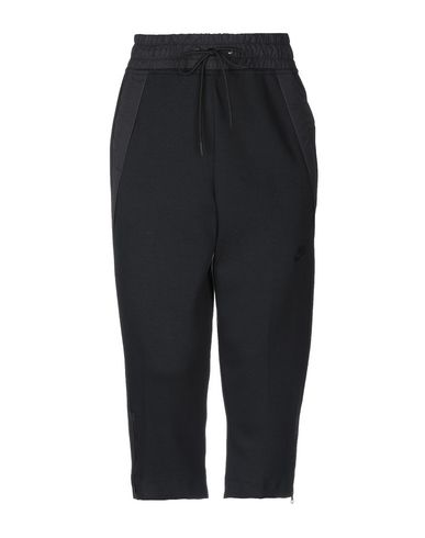 nike cropped trousers