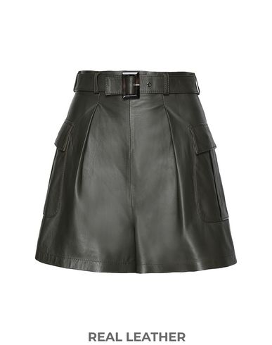 ZOOM 8 by YOOX - Shorts & Bermuda