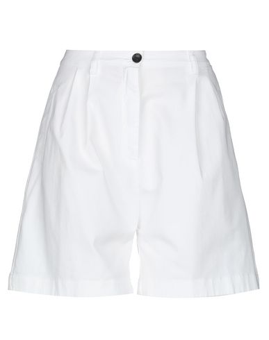Department Five Shorts & Bermuda In White