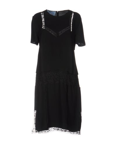ZOOM PRADA - Robe aux genoux
