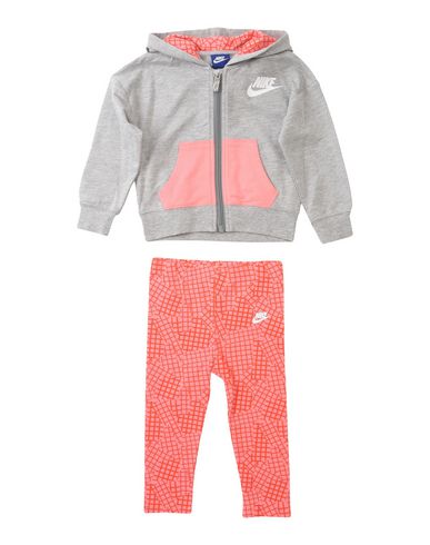 ensemble nike fille