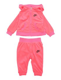 abbigliamento nike neonato abbigliamento nike neonato