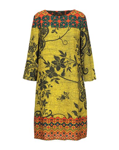ZOOM DESIGUAL - Robe courte