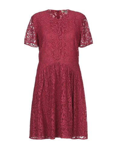 ZOOM BURBERRY - Robe courte