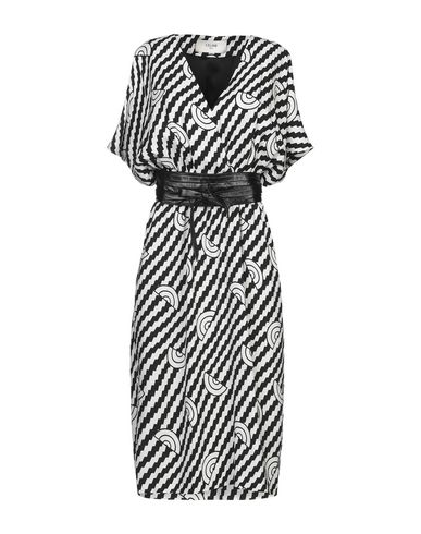ZOOM CELINE - Robe aux genoux