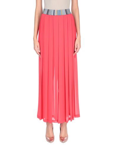 red maxi skirt queen
