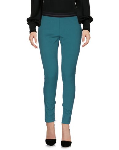 ZOOM VDP CLUB - Cropped pants & culottes