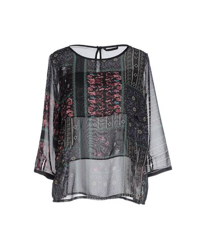 ZOOM ONLY - Blouse