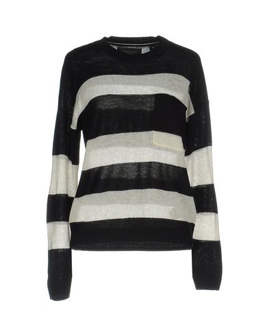 Click to view more detailed imagery on our partner's website Maison Scotch Sweater In Dark Blue