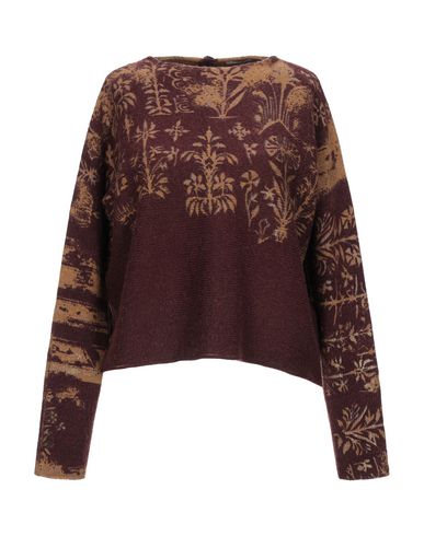High By Claire Campbell Sweater In Maroon
