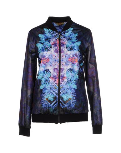 ZOOM FIFTEEN AND HALF - Bomber