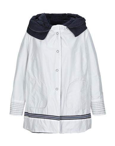 Click to view more detailed imagery on our partner's website Violanti Jacket In White