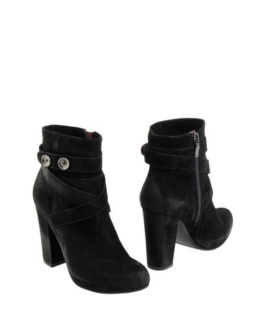 Janet & Janet Ankle Boot - Women Janet & Janet Ankle Boots online on ...