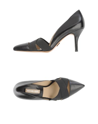 mikael kors pumps