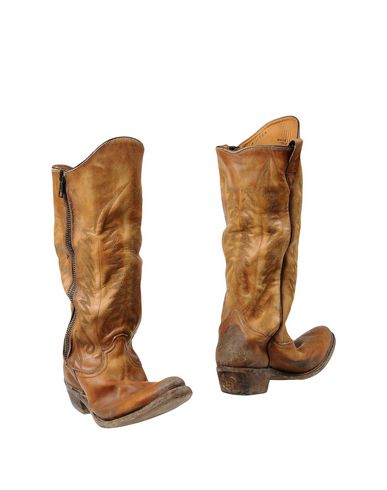 born womens monona shoes