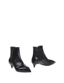 giuseppe zanotti chelsea boots