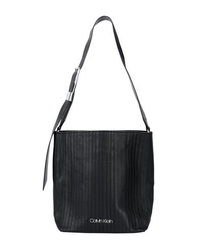 ズーム CALVIN KLEIN - ショルダーバッグ