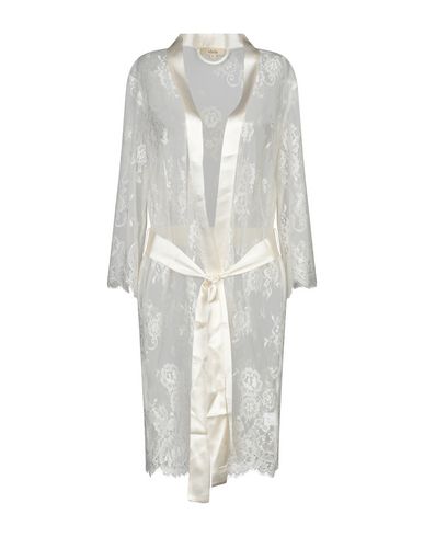 Vivis Robes In Ivory | ModeSens