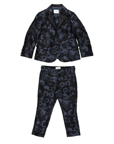 ZOOM FENDI - Completo elegante