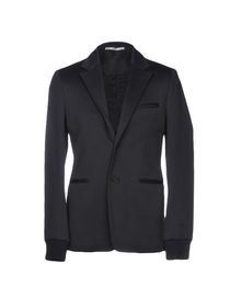 cuanto cuesta un traje kenzo