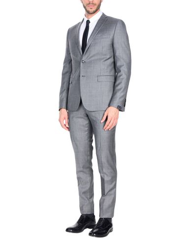 ZOOM PAOLONI - Trajes