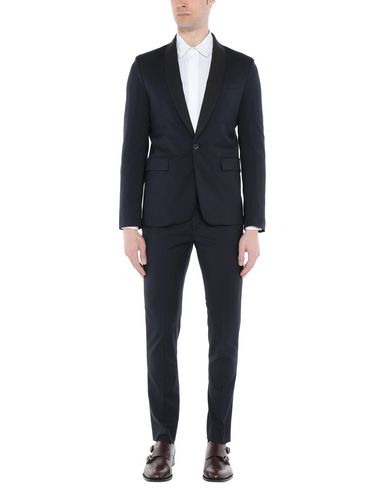 ZOOM AGLINI - Trajes