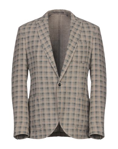Click to view more detailed imagery on our partner's website Roda Blazer In Sand